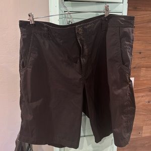 Lightweight lululemon shorts